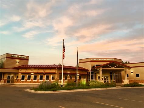 Glendive medical center - Glendive Medical Center, Inc. (GMC) is a totally integrated medical center with a 25-bed Critical Access Hospital providing all primary care services to the community of Glendive and the surrounding rural service area. The Medical Center also is comprised of 127 nursing home beds which includes 56 extended care beds and 80 beds with the Eastern ... 